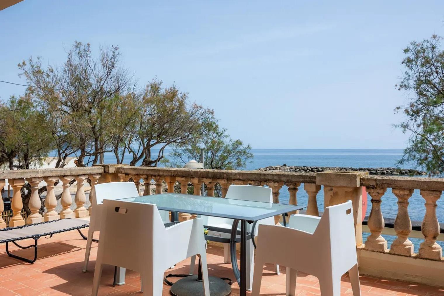 Apartamento Voramar MHM Seafront Cala Bona (Mallorca) Exterior foto