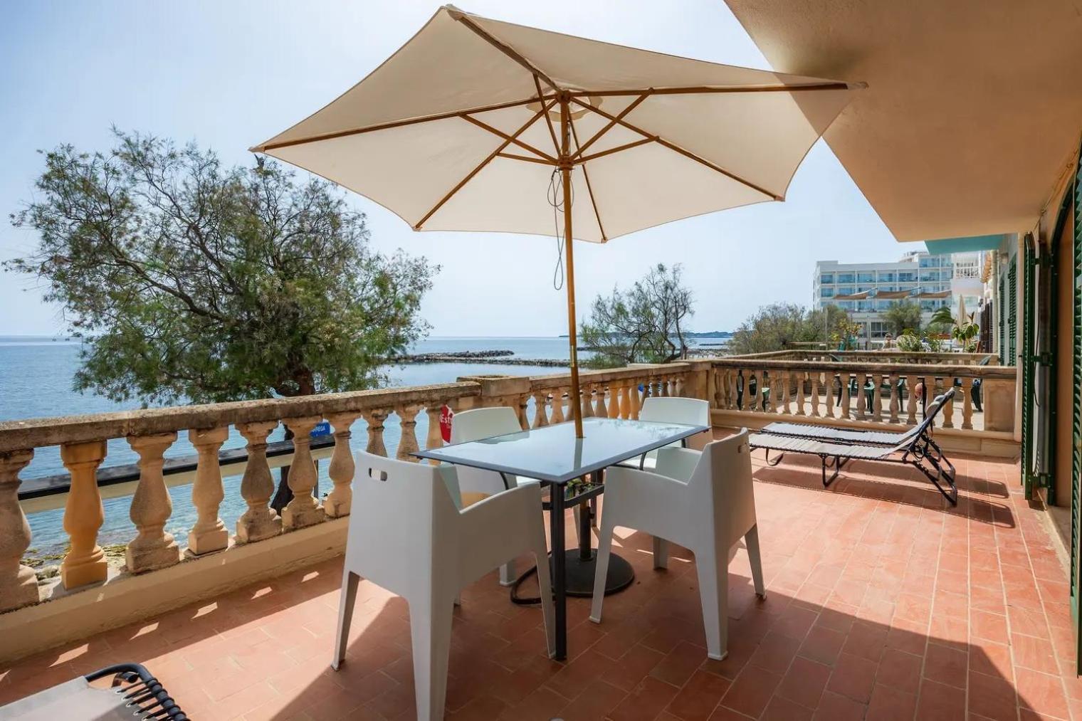 Apartamento Voramar MHM Seafront Cala Bona (Mallorca) Exterior foto